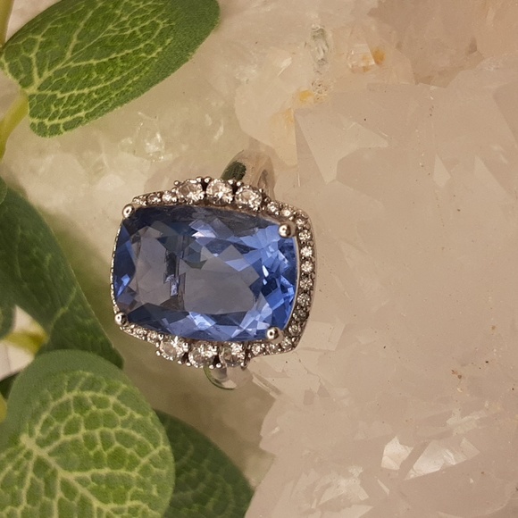 Jewelry - PRICE IS FIRM. 925, Untreated, Natural Color Change Fluorite And Natural White.